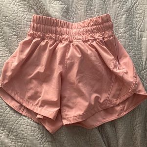 Lululemon tracker shorts size 0
